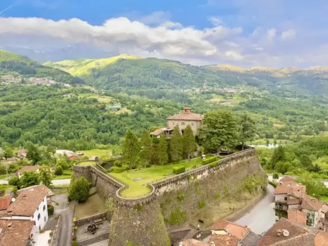 La Rocca di Camporgiano - Maison Du Charme