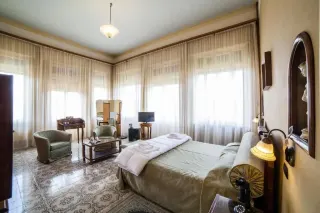 Villa Moorings Hotel