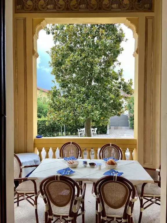 Villa Moorings Hotel 2